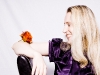 Regine sitzend 